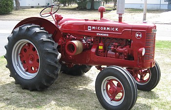 McCormick W4 Tractor